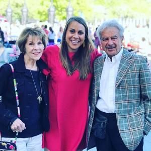 Meet your Posher, Laura